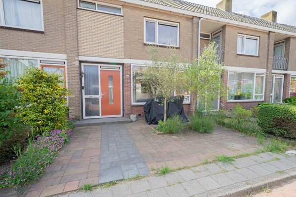 Medium property photo - Pieter de Hooghstraat 9, 1964 RE Heemskerk